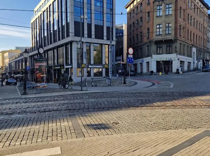 アパート C M Park *